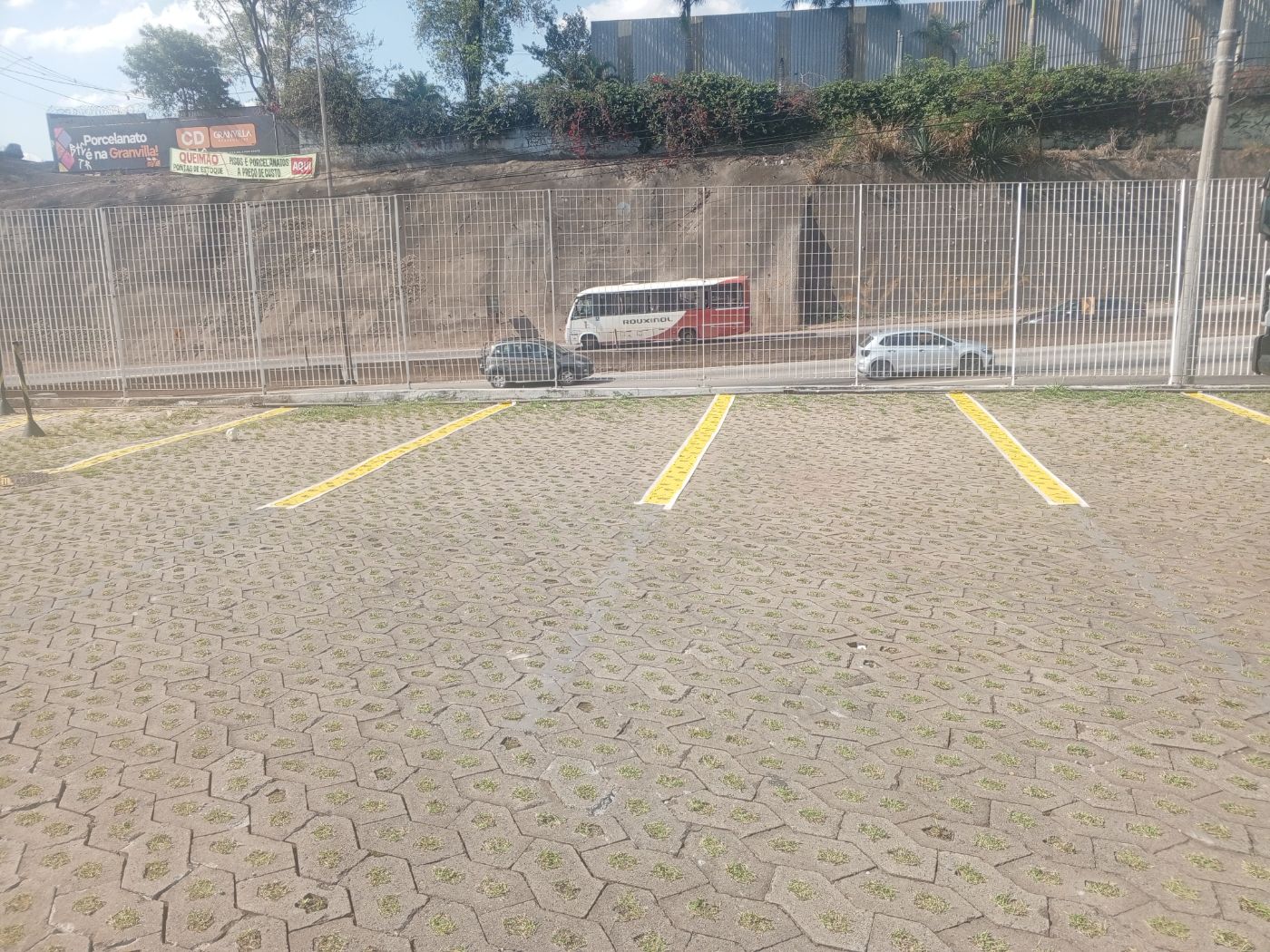 Demarcação de vagas de estacionamento
